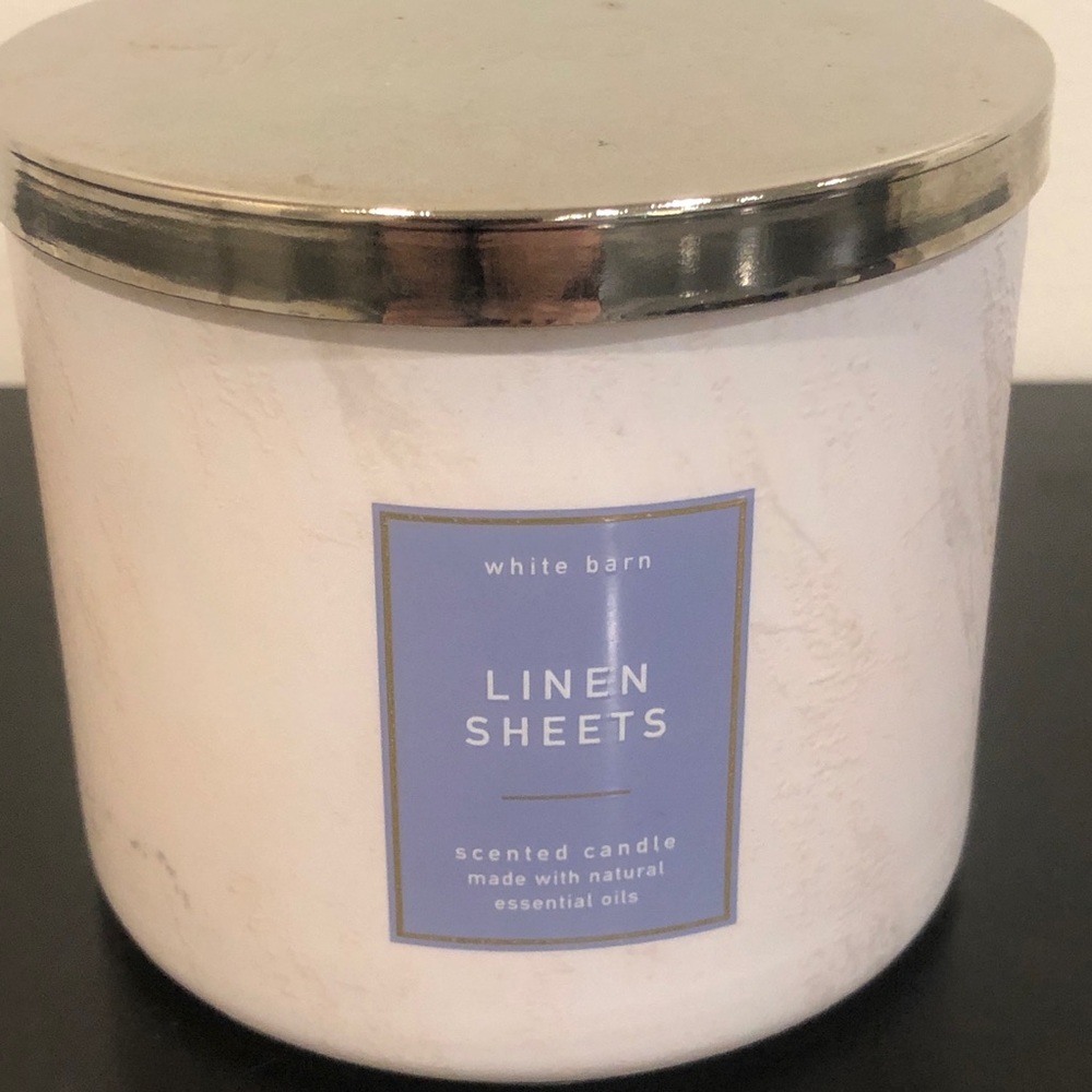 Bath & Body Works / White Barn LINEN SHEETS 3-Wick Candles 14.5 oz new